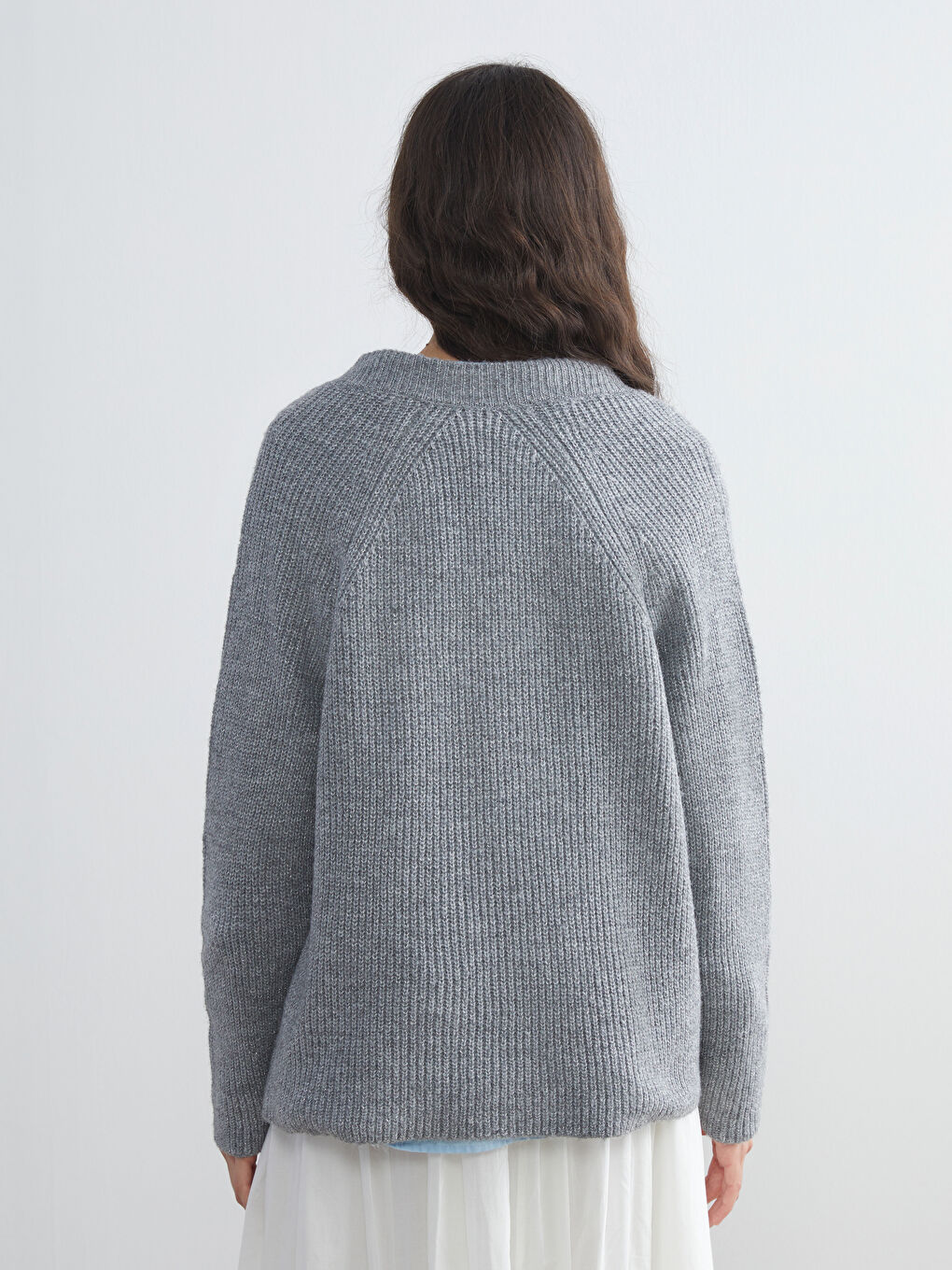 V Neck Women's Knitwear Sweater-3