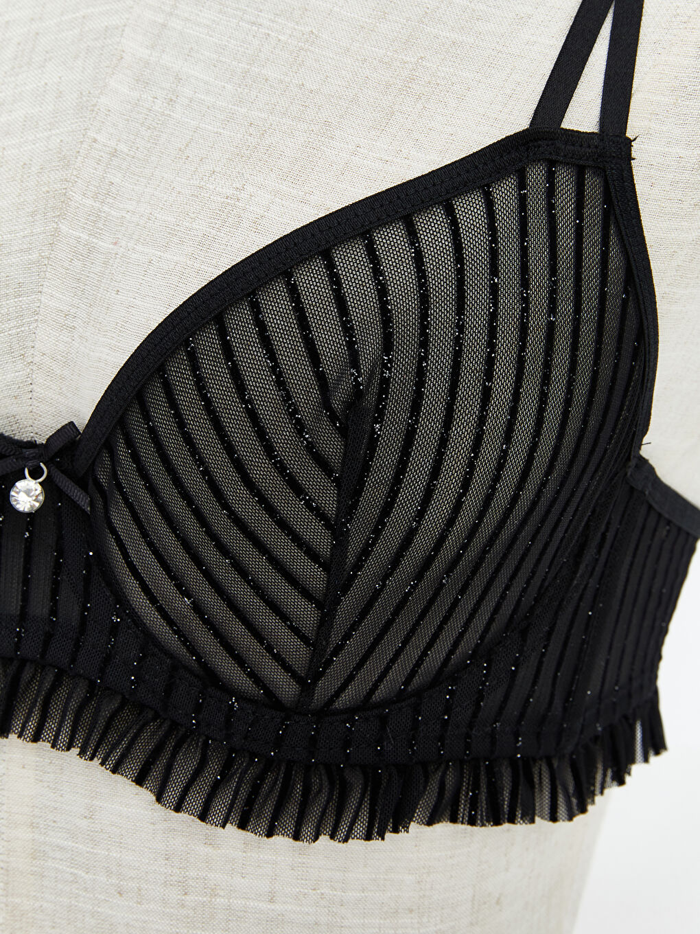 Siyah Balenli Dolgusuz Fantezi Tişört Sütyen-2