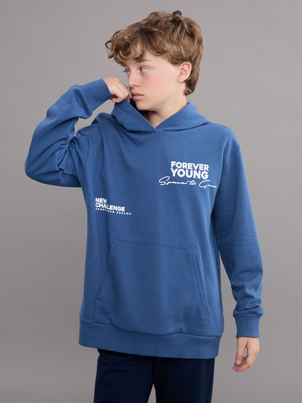 Lacivert Kapüşonlu Erkek Çocuk Sweatshirt