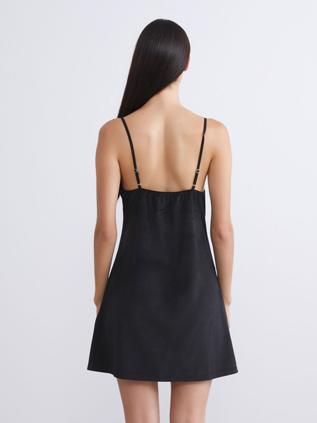 Siyah V Yaka Dantel Detaylı Kadife Kadın Fantezi Gecelik-6