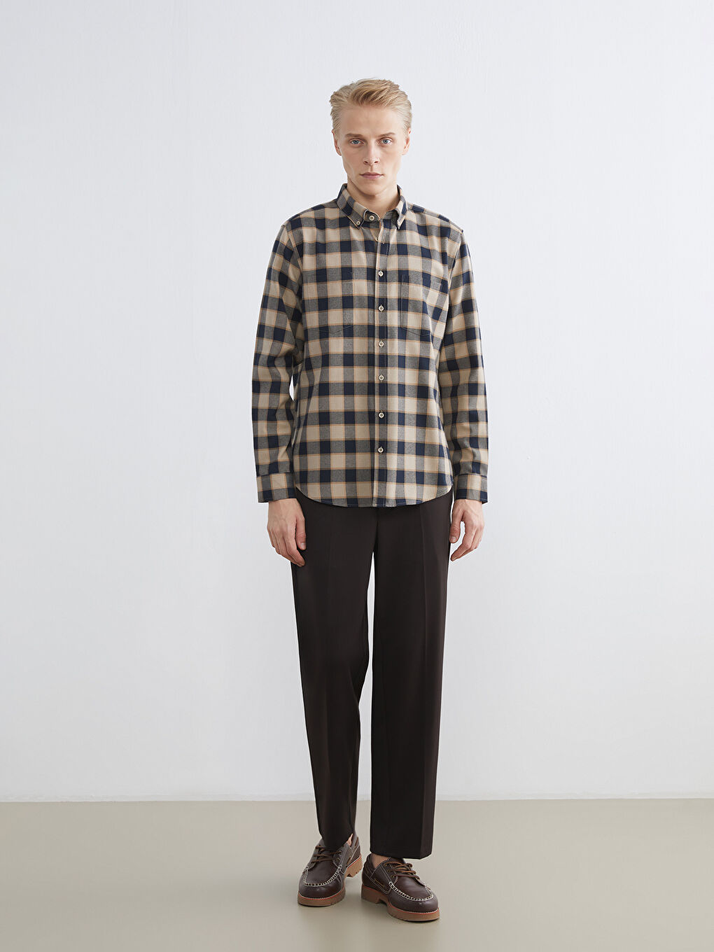 Bej Uzun Kollu Ekose Desenli Erkek Gömlek-1