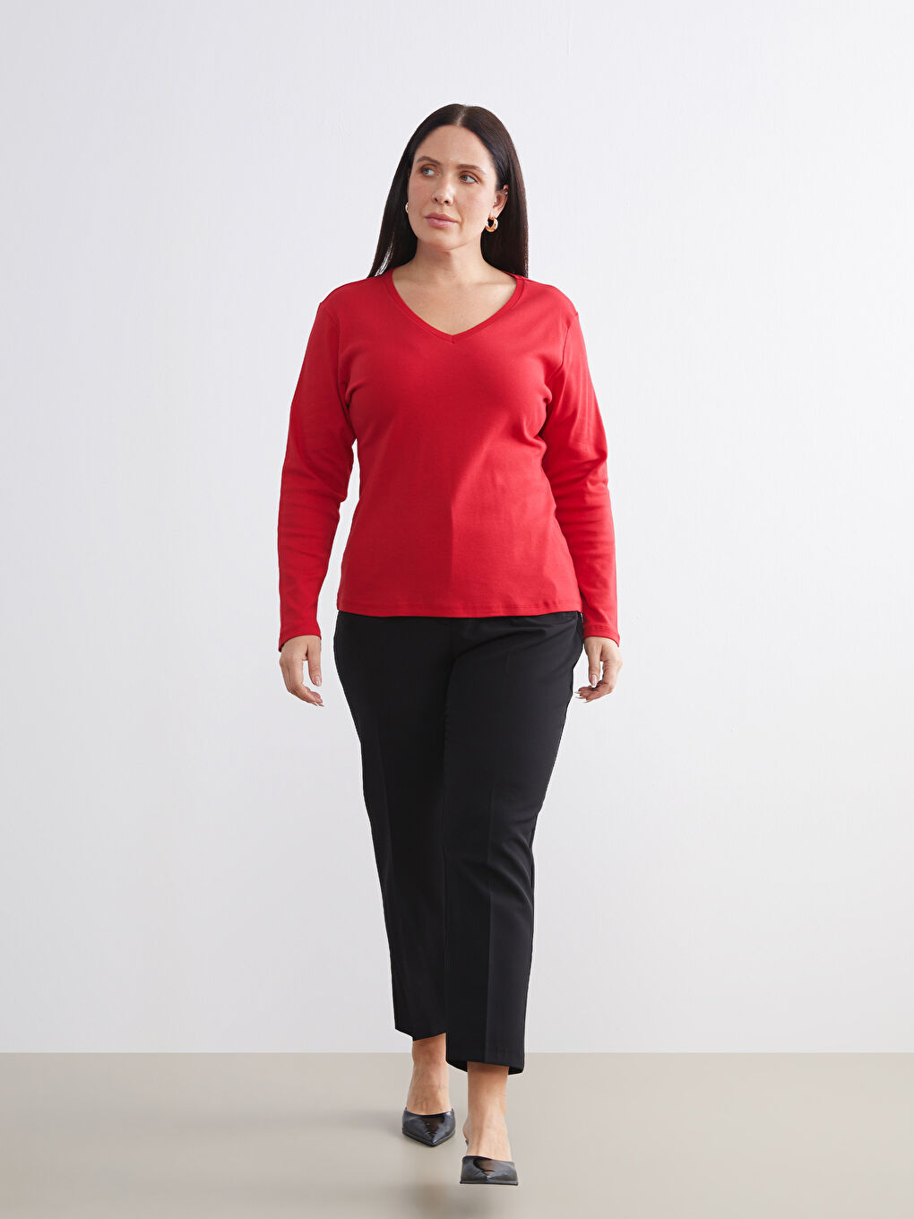 Plus Size High Waist Cigarette Pleated Women's Trousers-1