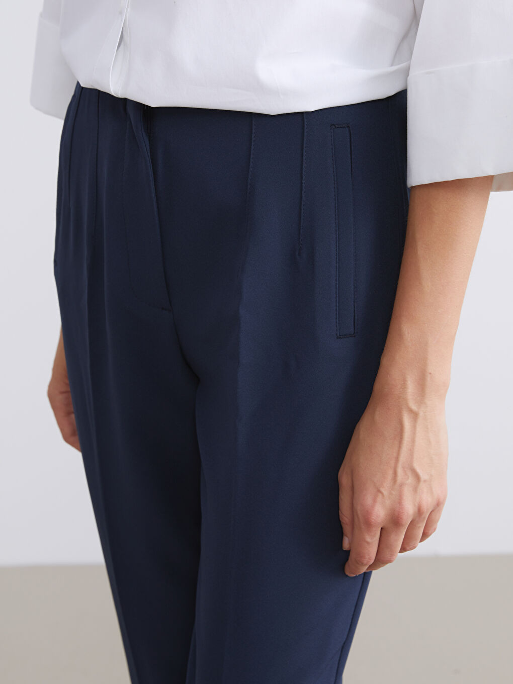 Lacivert Yüksek Bel Cigarette Pileli Kadın Pantolon-3