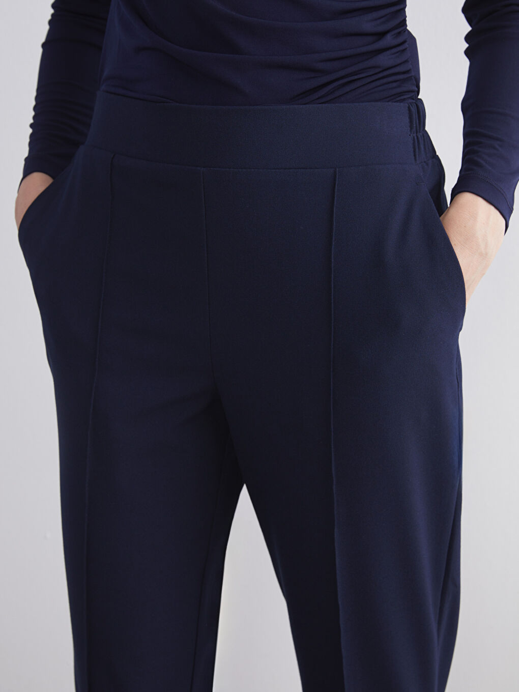 Lacivert Büyük Beden Beli Lastikli Kadın Cigarette Pantolon-4