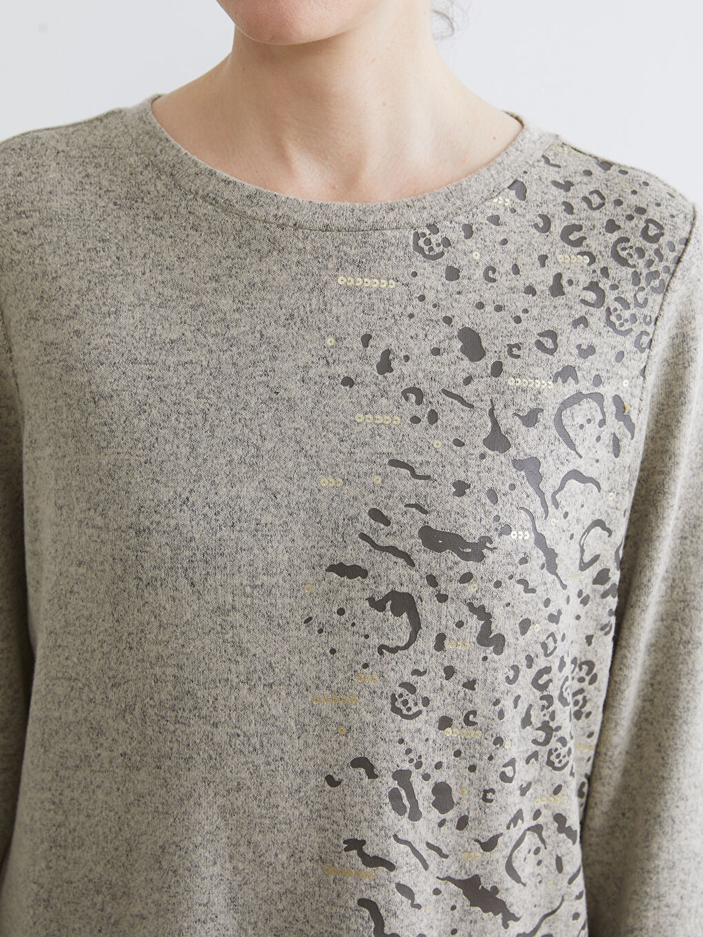 Crew Neck Patterned Blouse-2