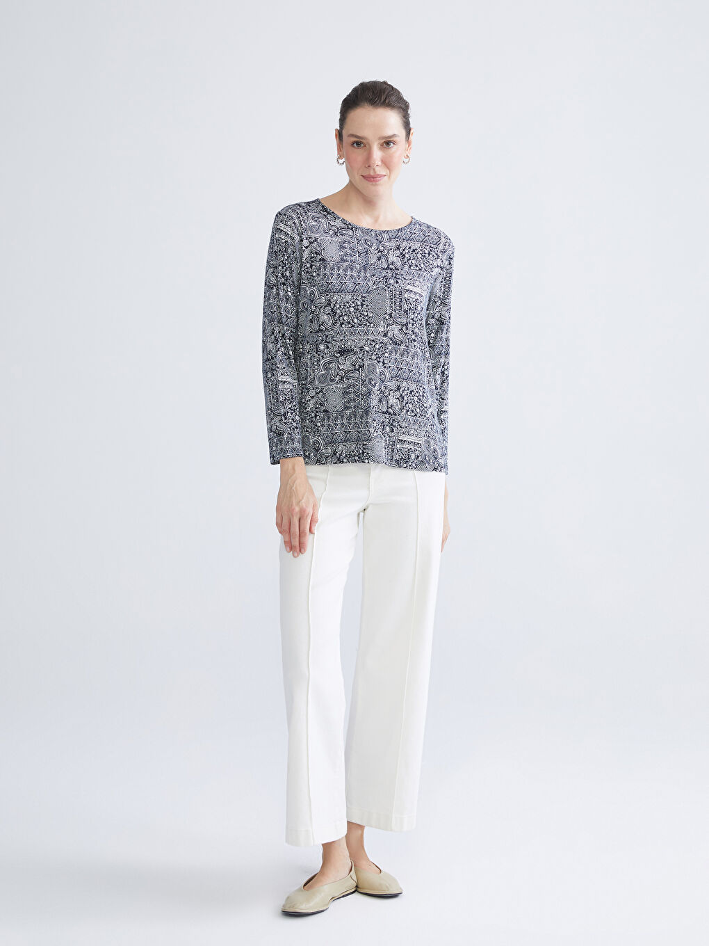 Crew Neck Patterned Blouse-1
