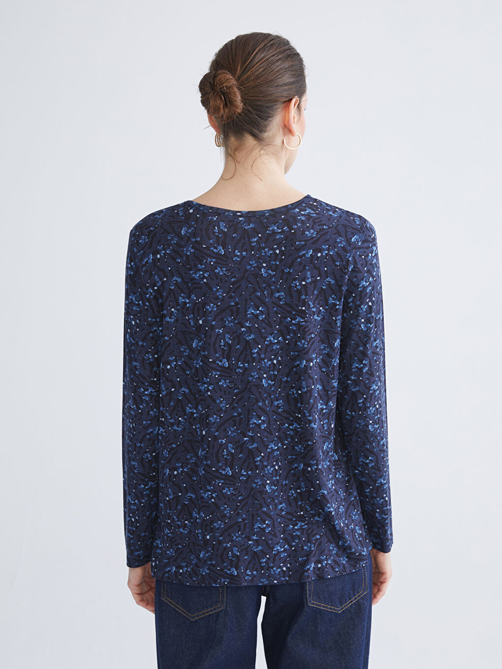 Crew Neck Patterned Blouse-3