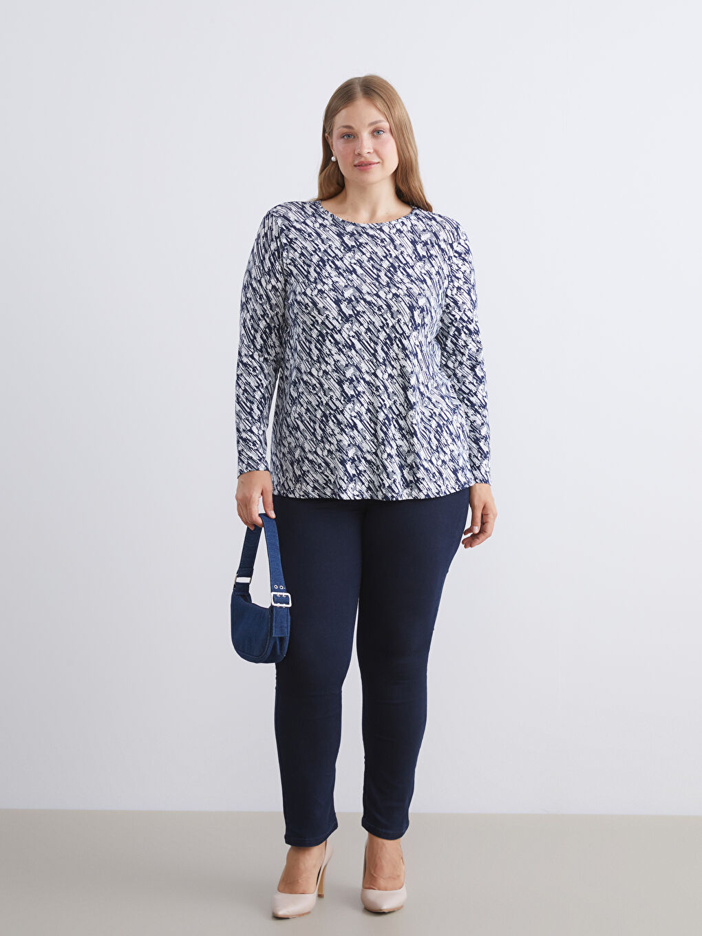 Crew Neck Patterned Blouse-1