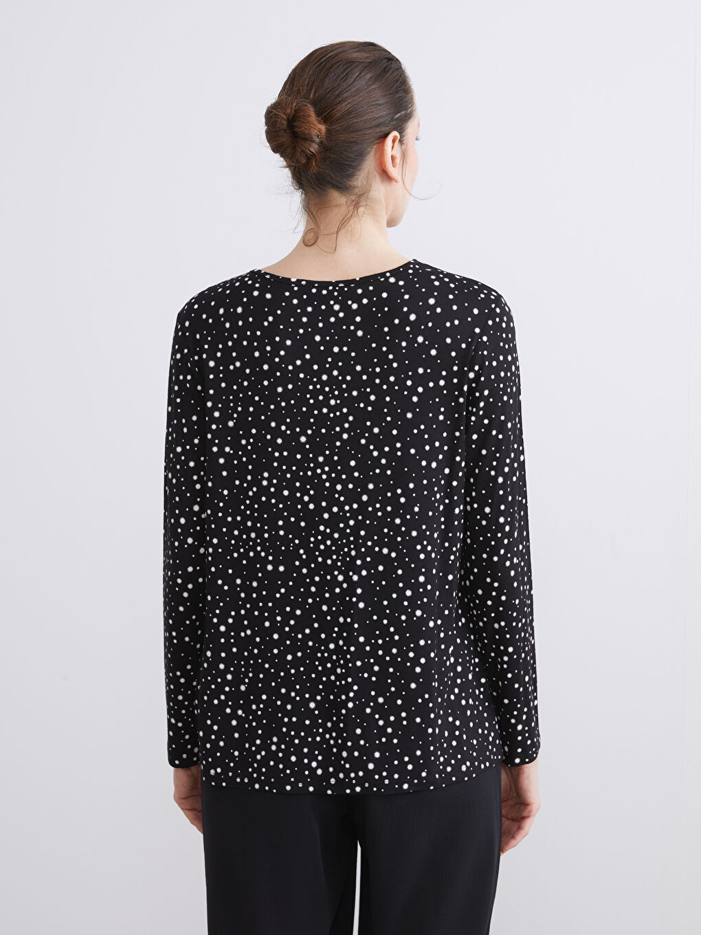Plus Size Crew Neck Patterned Blouse-5