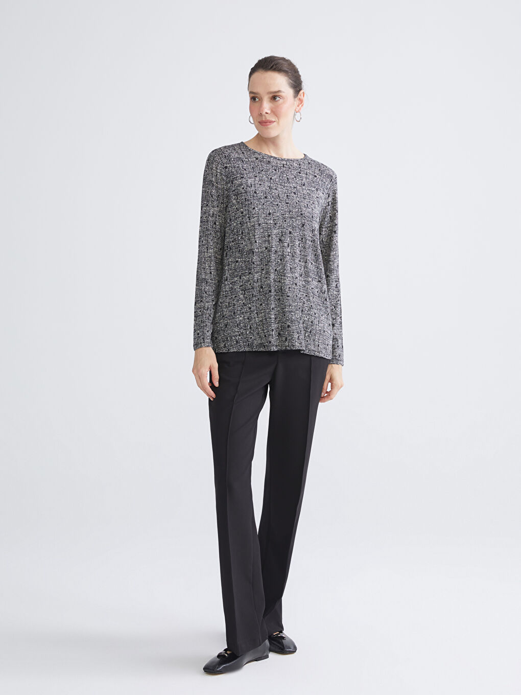 Plus Size Crew Neck Patterned Blouse-2