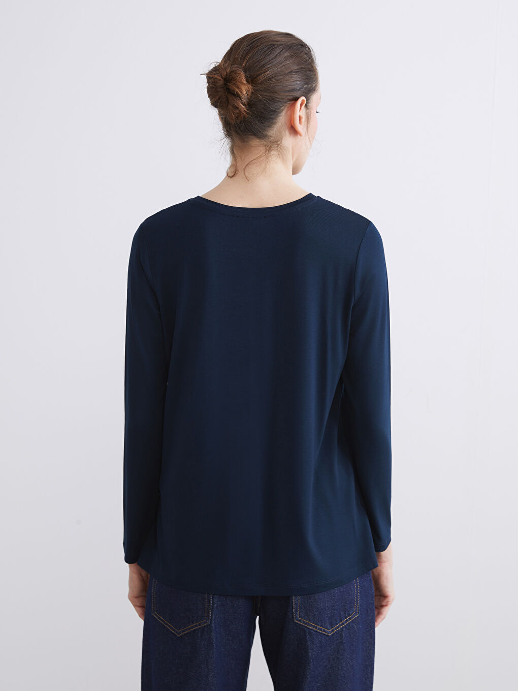 Тениска с кръгло деколте и шарки за жени-3