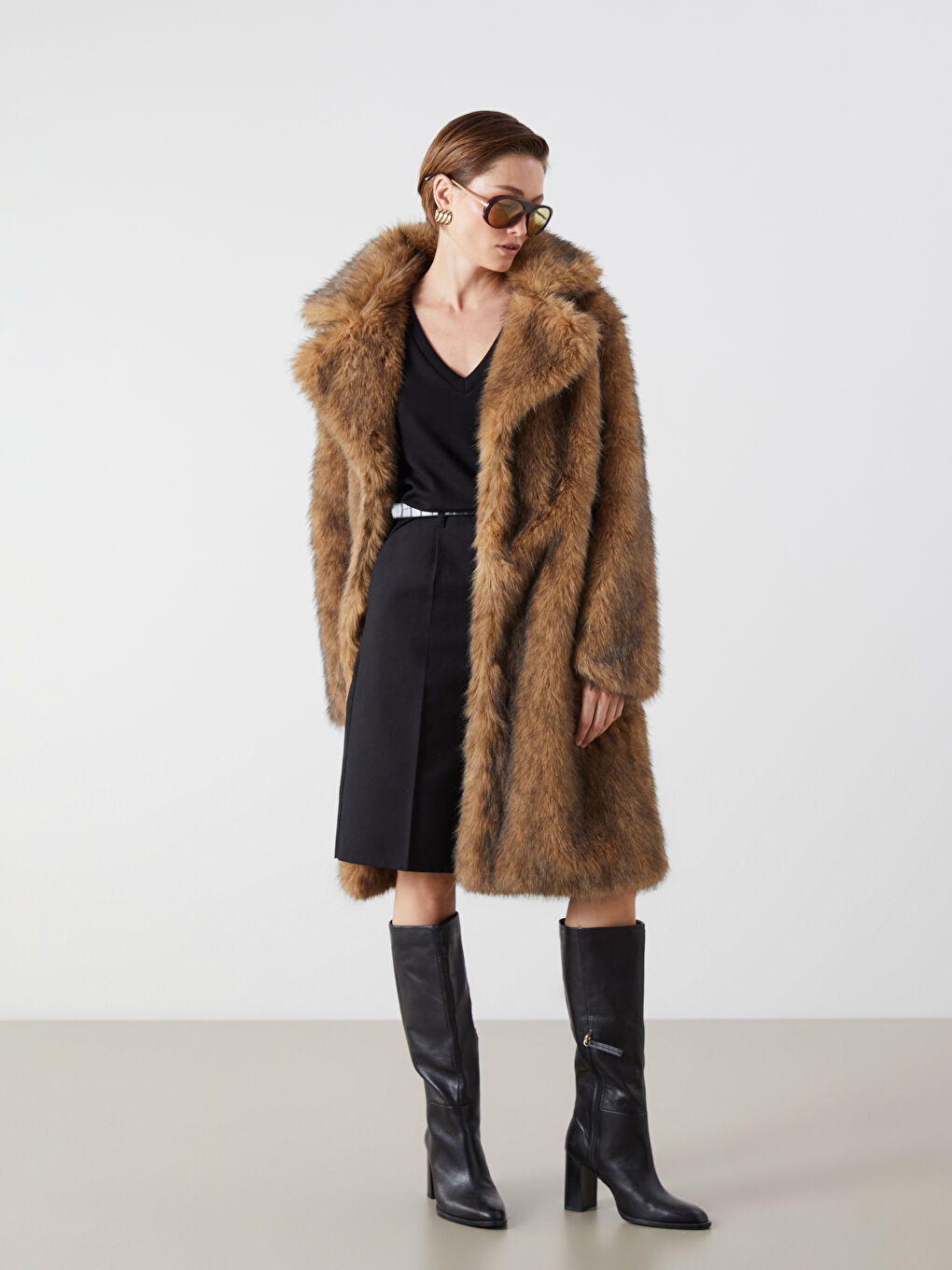 Jacket Neck Women's Fur Overcoat-1