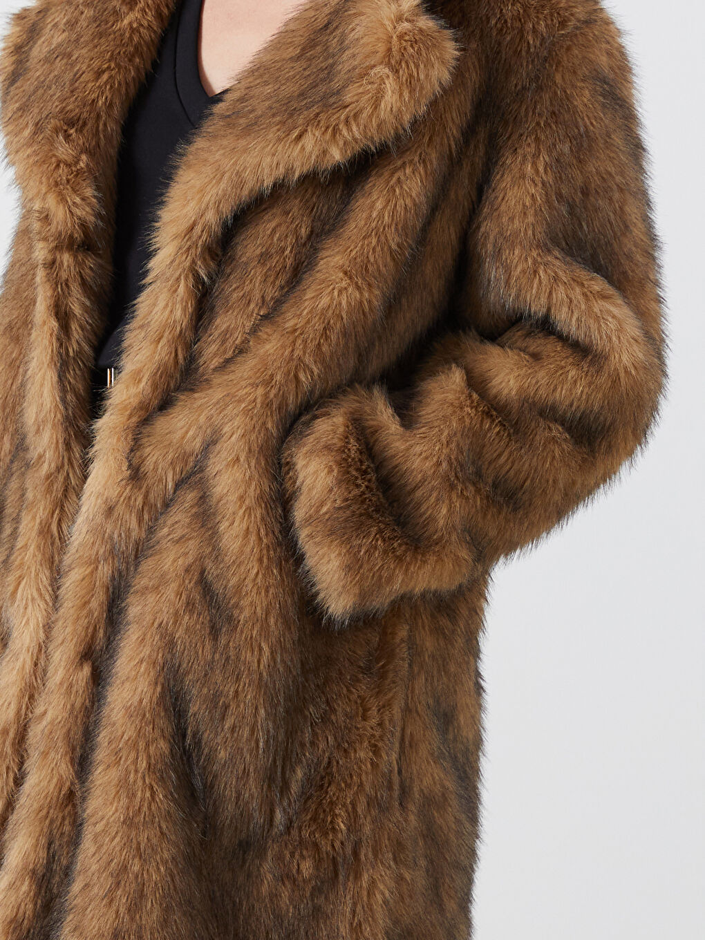 Jacket Neck Women's Fur Overcoat-2