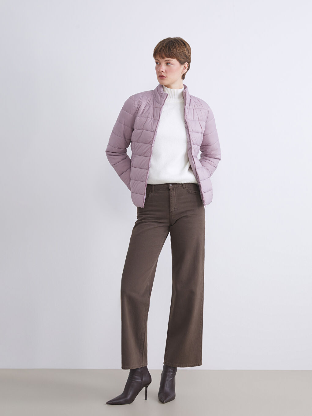 Mürdüm Dik Yaka Kadın Şişme Mont-1