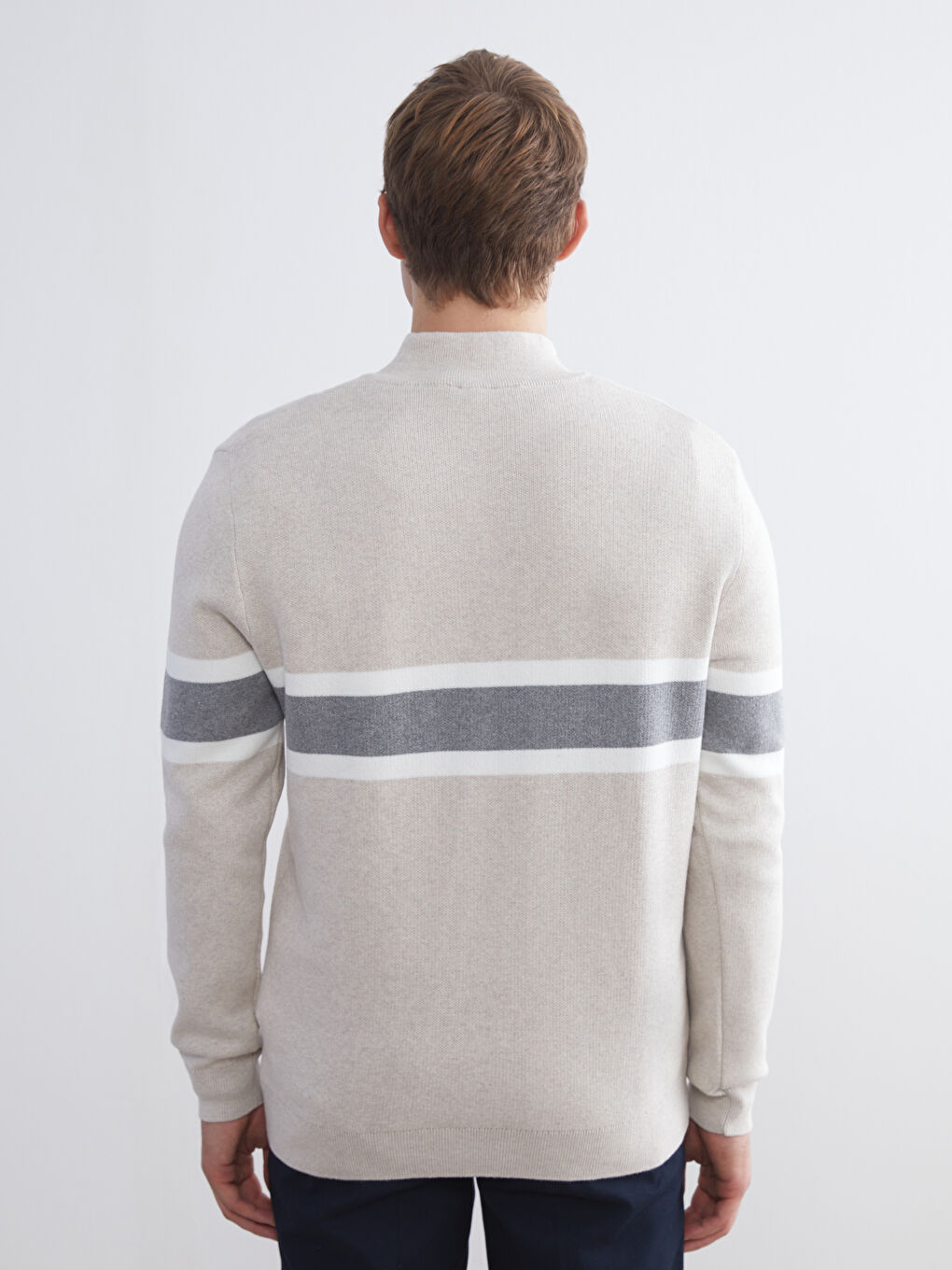 Standard Pattern Stand Collar Long Sleeve Men's Sweater-3