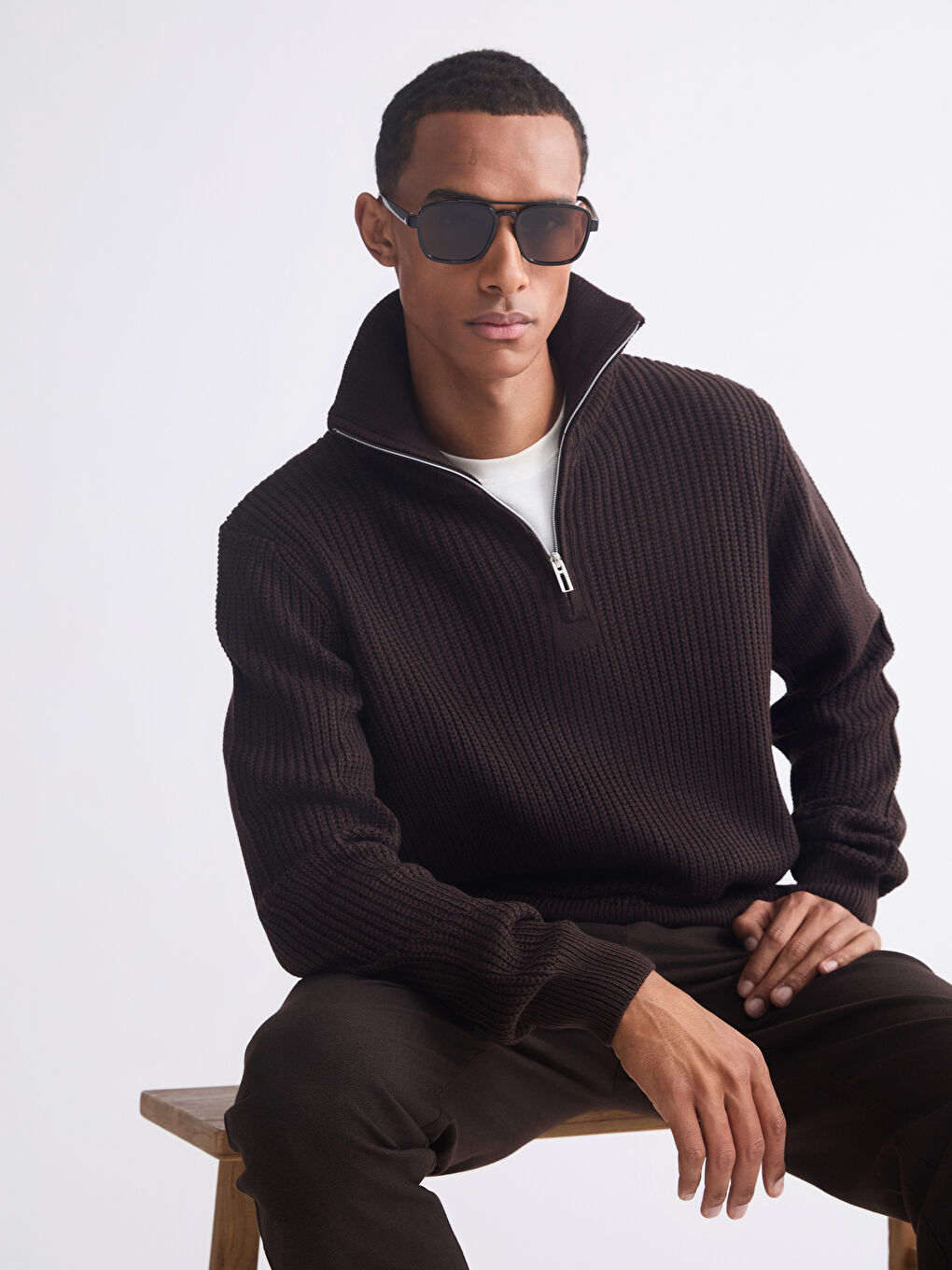 Zippered Funnel Neck Men's Knit Sweater-1