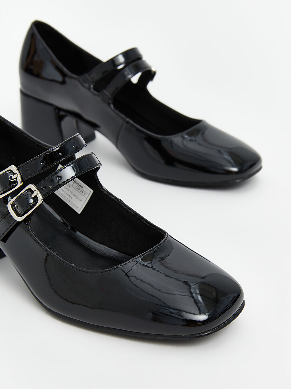 Shiny Leather-Look Women's High Heels-2