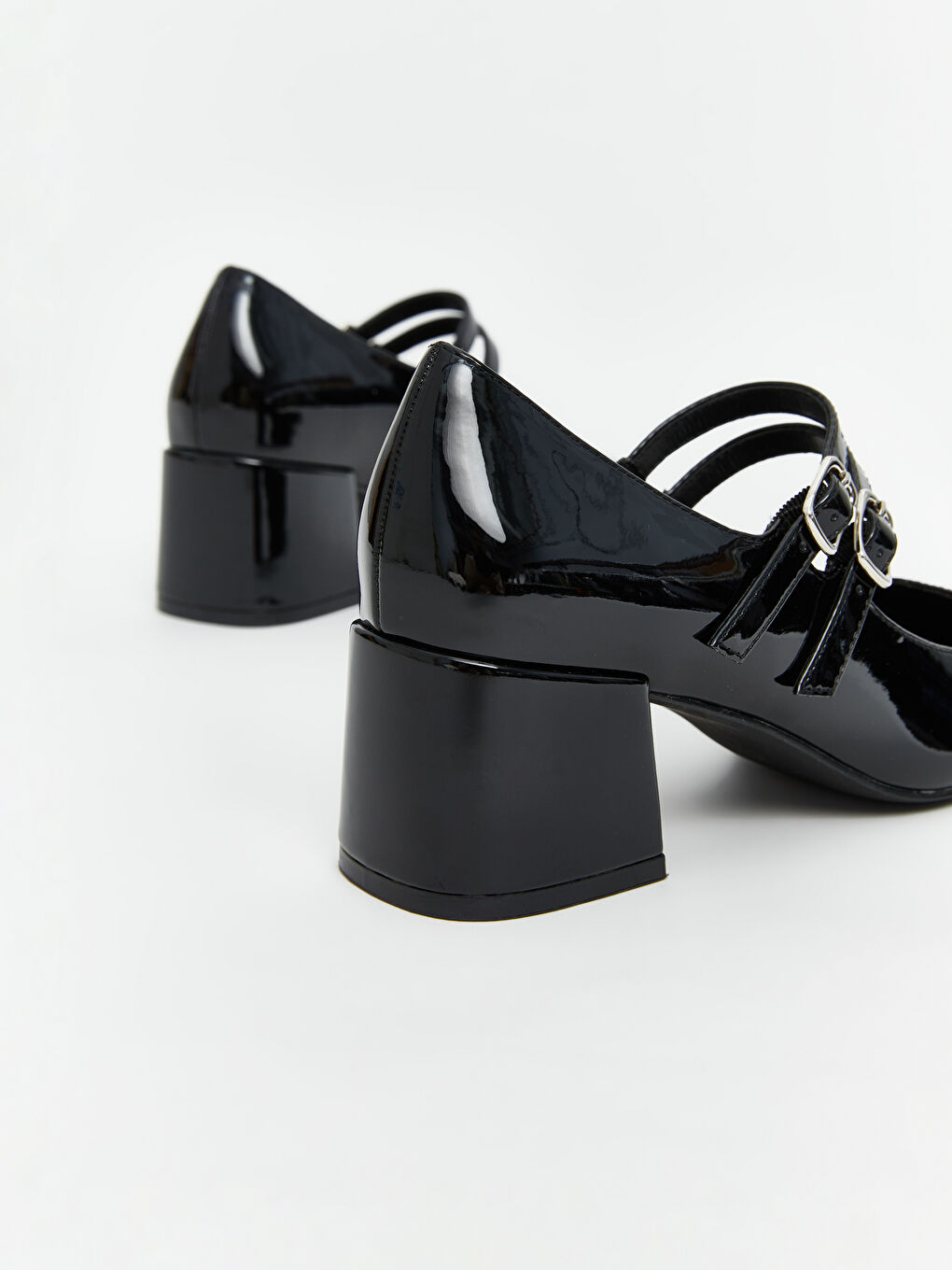 Shiny Leather-Look Women's High Heels-4
