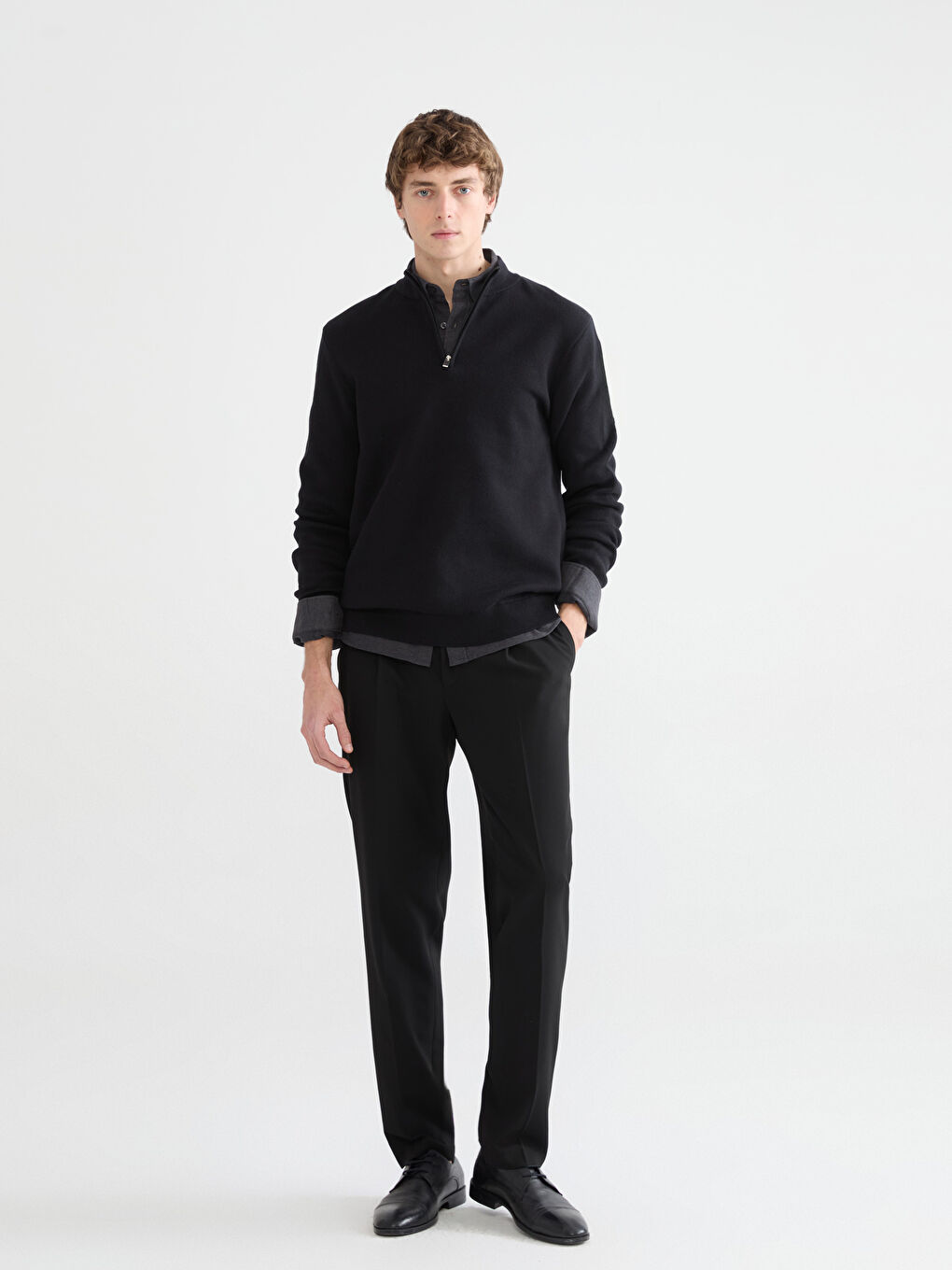 Мужчины Черный Свитер-1
