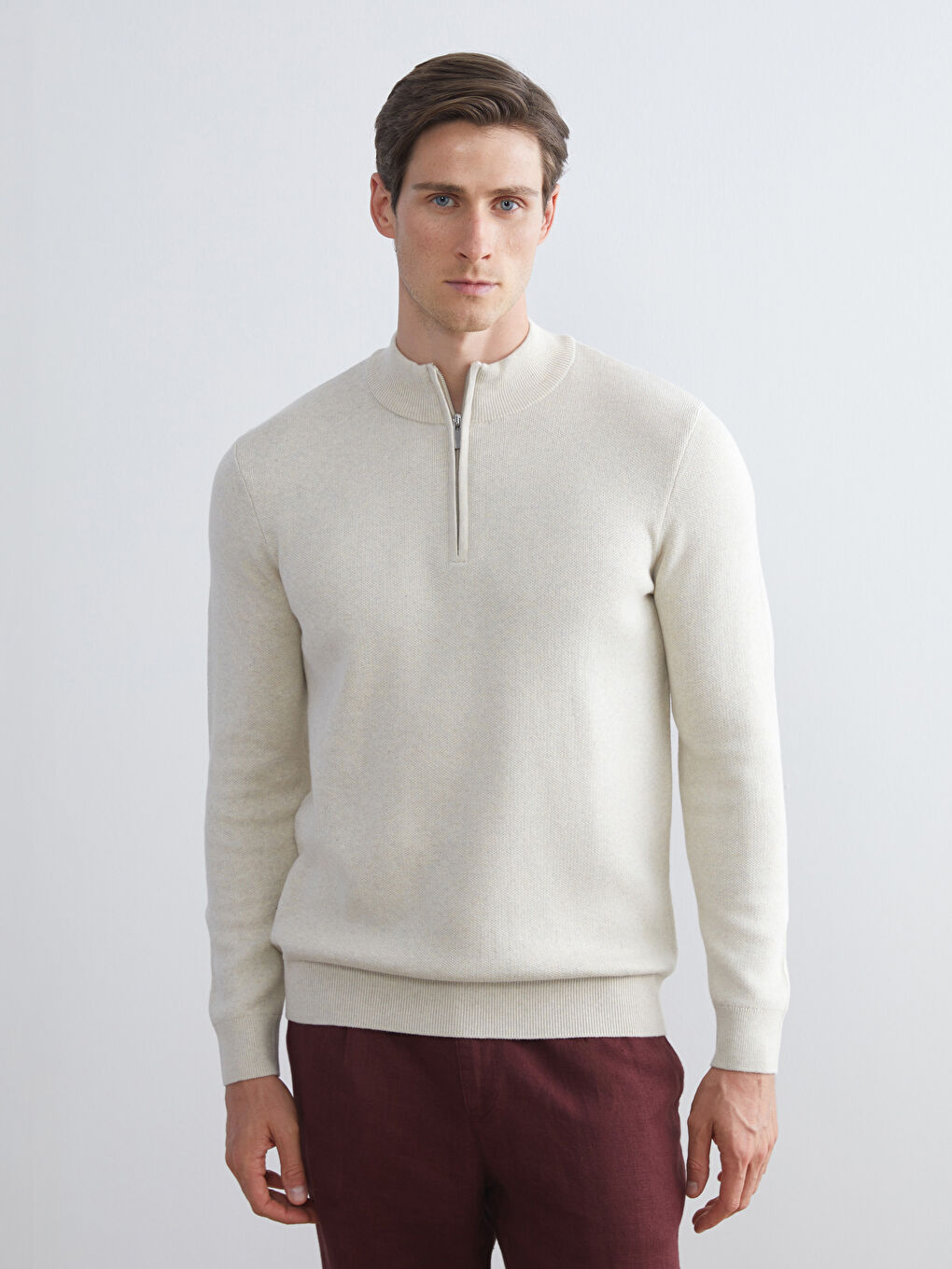 ძაბრისებრი საყელო მამაკაცებისთვის ტრიკოტაჟი სვიტერი