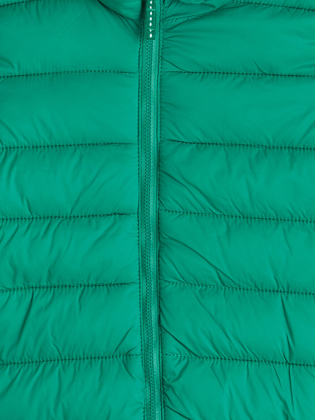 Yeşil Kapüşonlu Erkek Çocuk Şişme Mont-2