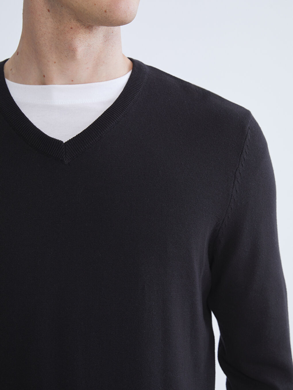 V Neck Long Sleeve Men's Knitwear Sweater-2