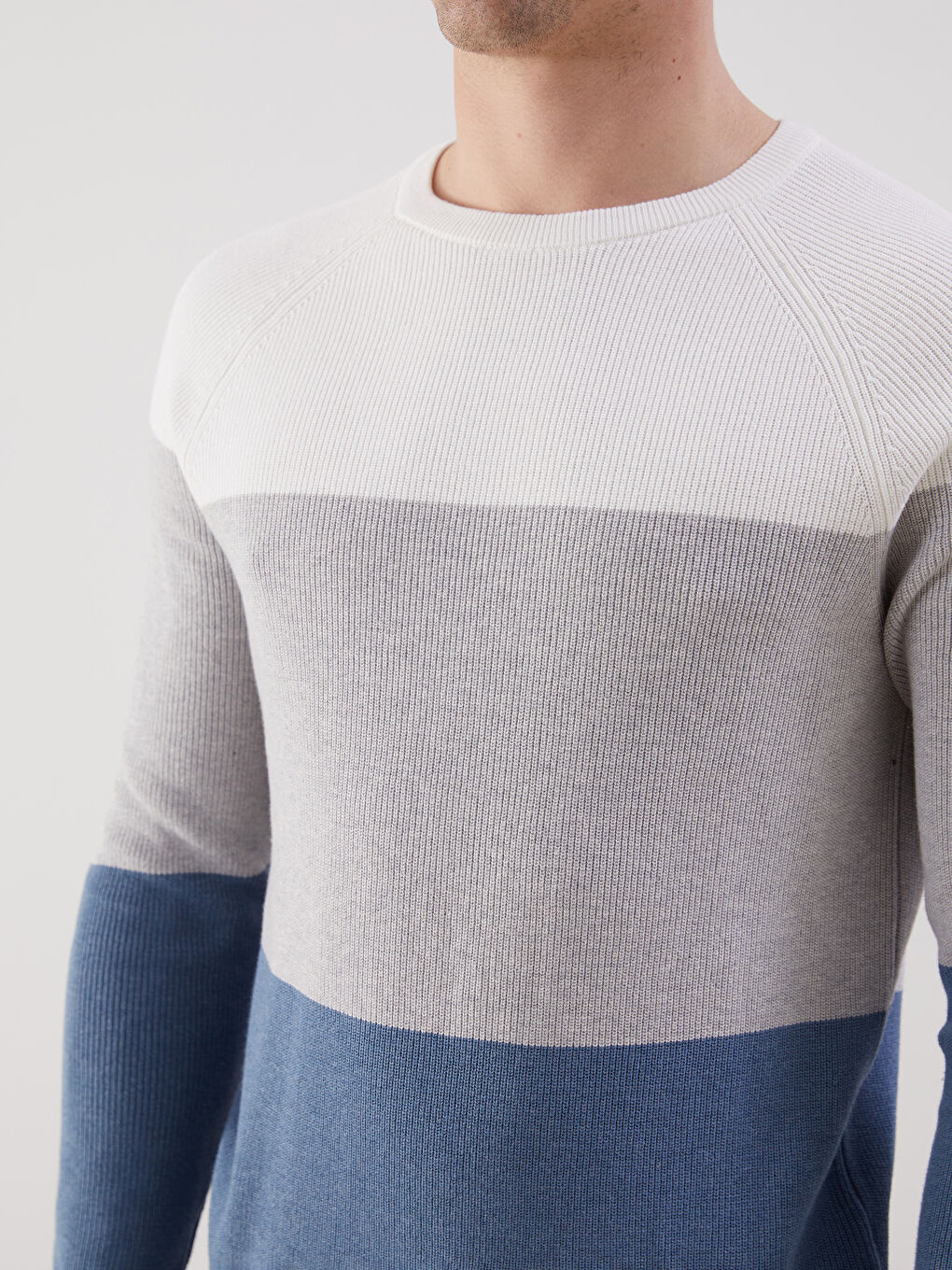 Crew Neck Men's Sweater-2