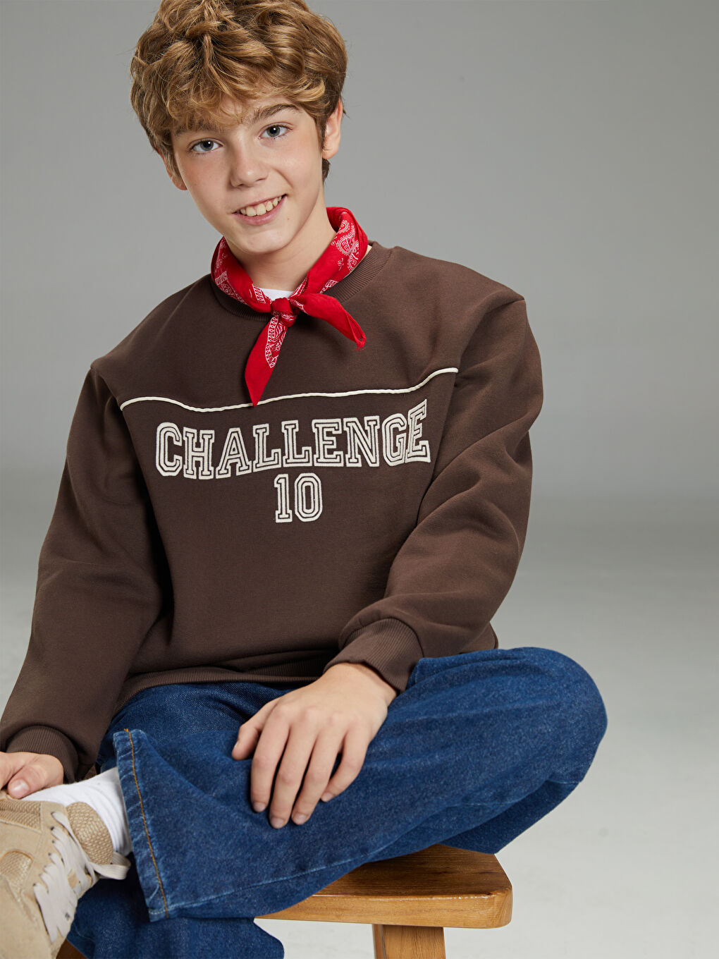 Kahverengi Baskılı Erkek Çocuk Kalın Sweatshirt