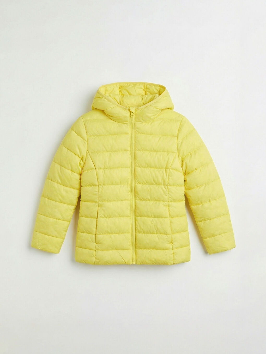 Пуховик с капюшоном для девочек