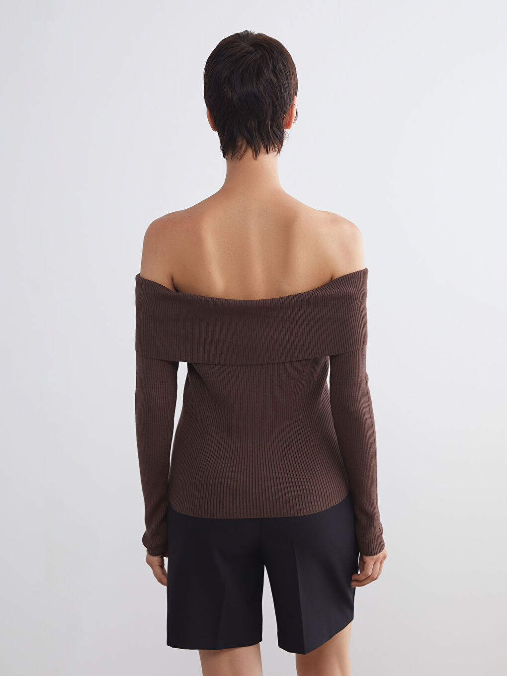 Kahverengi Kayık Yaka Kadın Triko Kazak-3