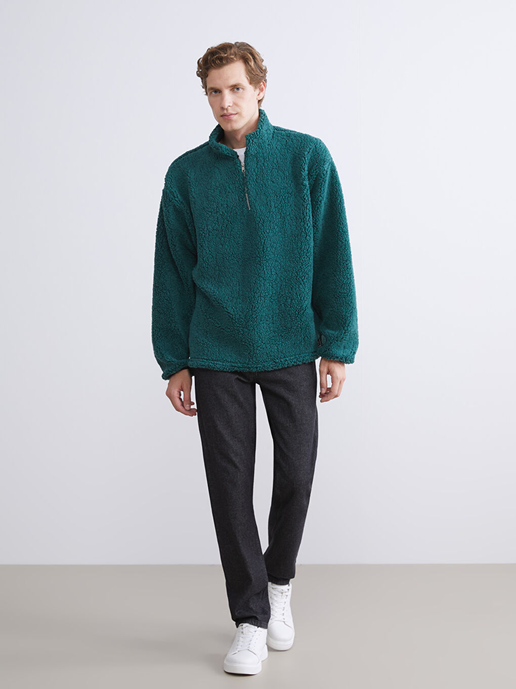 Yeşil Dik Yaka Uzun Kollu Pelüş Erkek Sweatshirt-1