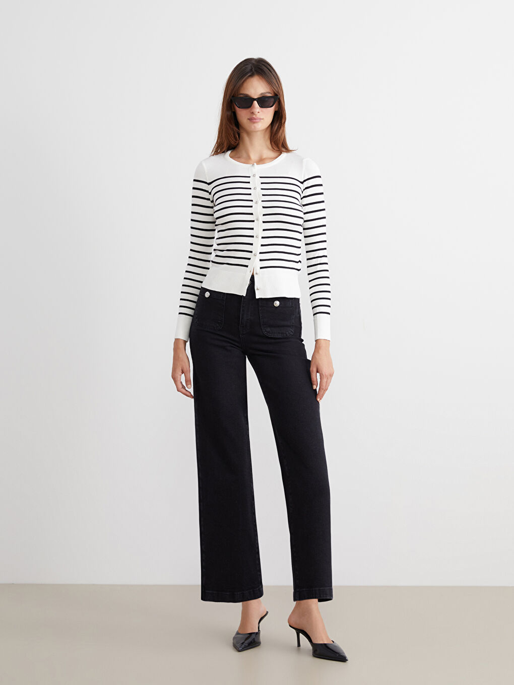 Ekru Bisiklet Yaka Çizgili Kadın Triko Hırka-1