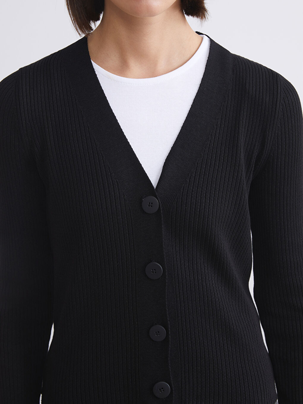 Siyah V Yaka Kadın Triko Hırka-2