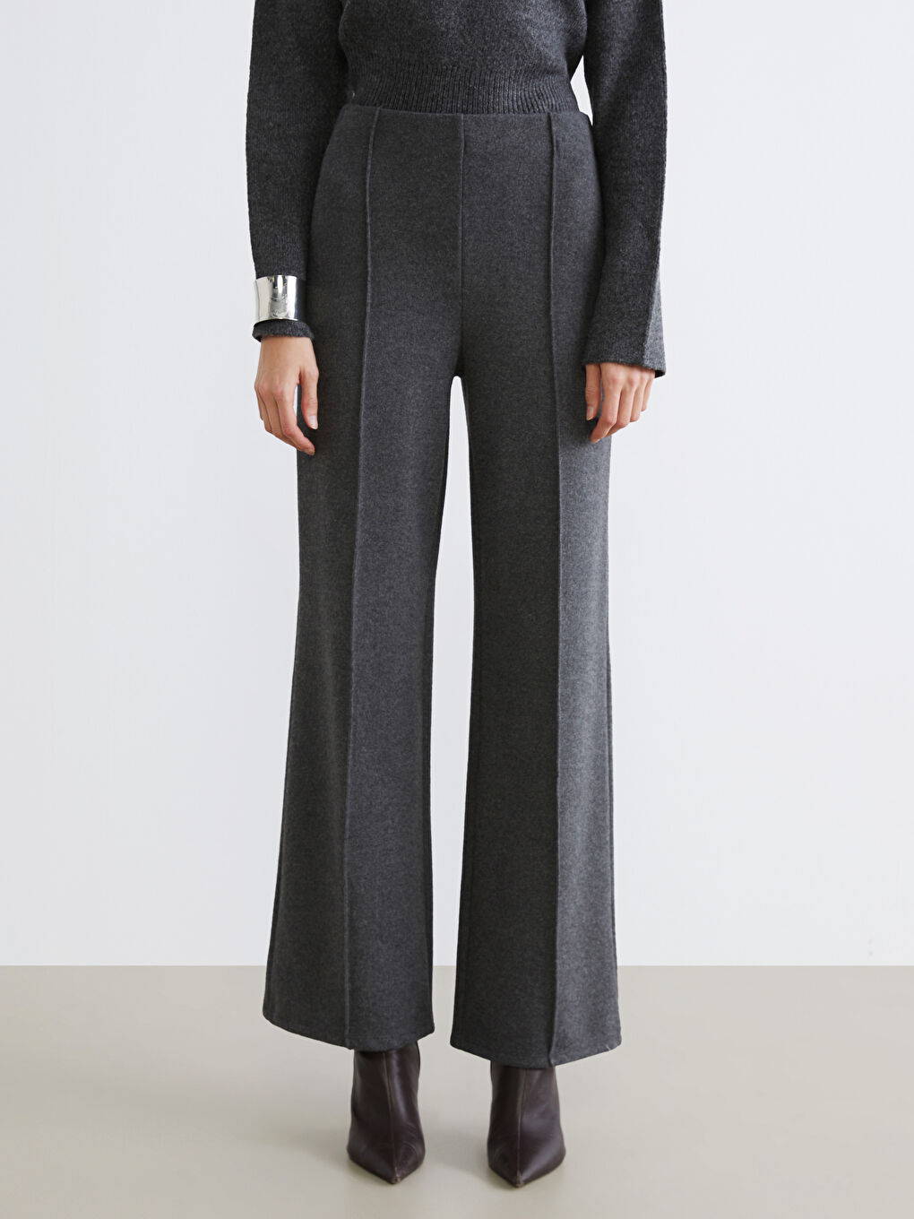 Elasticated Waist Wide Leg Women's Knitwear Trousers-1