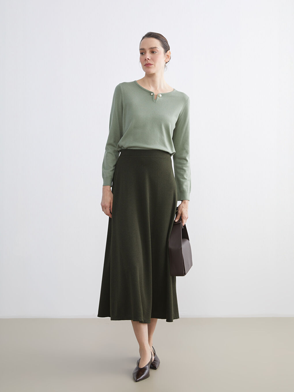 Crew Neck Women's Knitwear Sweater-1