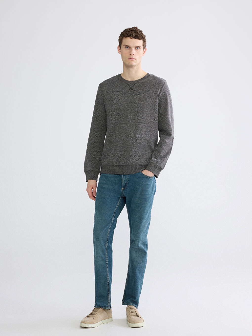 Crew Neck Basic Men's Sweatshirt-1