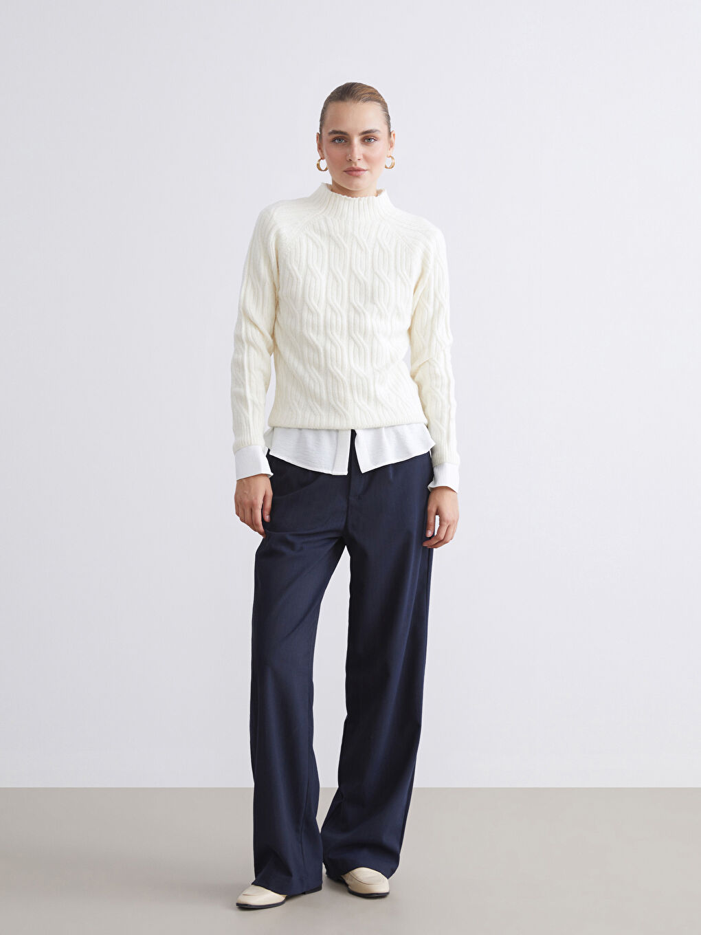 Funnel Neck Patterned Women's Knit Sweater-1