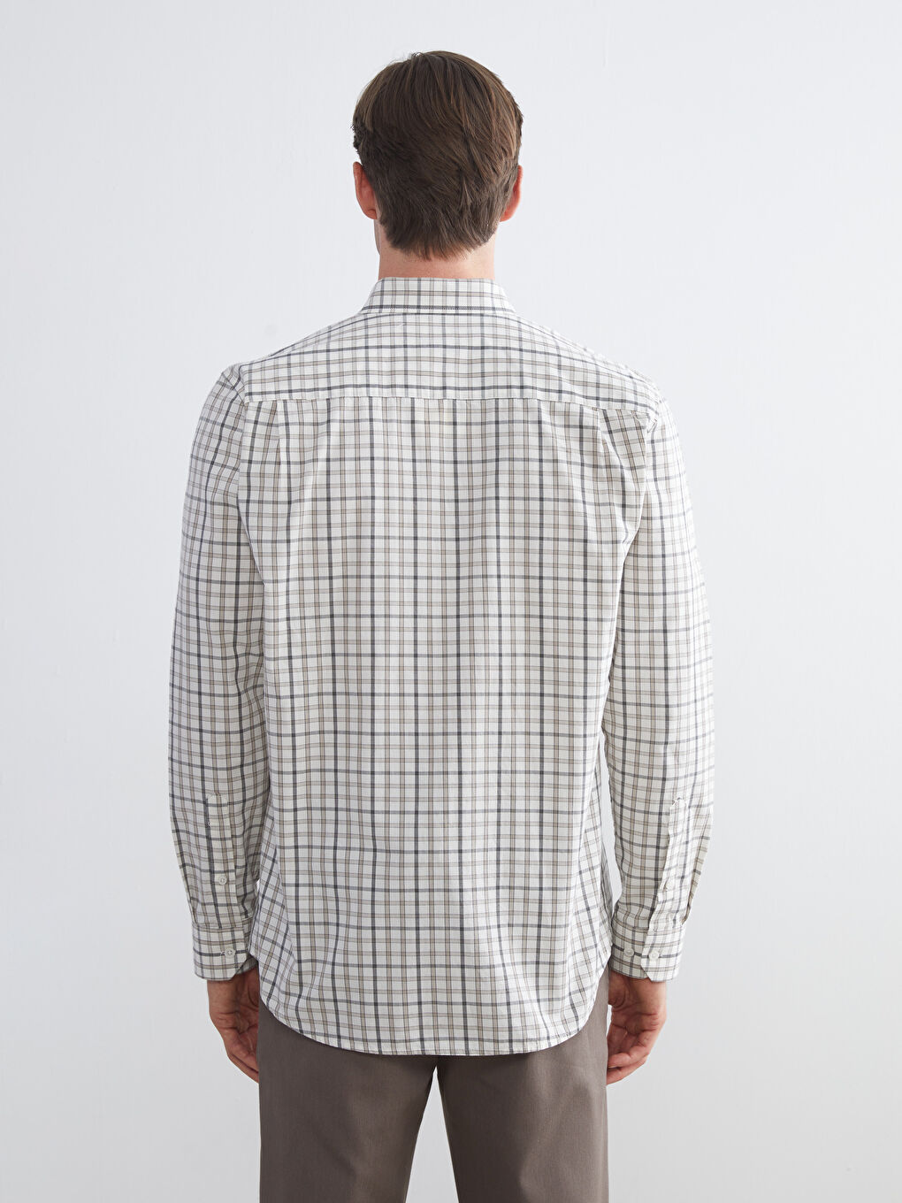 LCWAIKIKI Classic Regular Fit Long Sleeve Plaid Poplin Men's Shirt -W5FF15Z8-LKQ