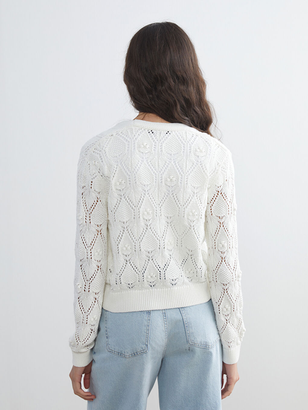 Ekru V Yaka Ajurlu Kadın Triko Hırka-3