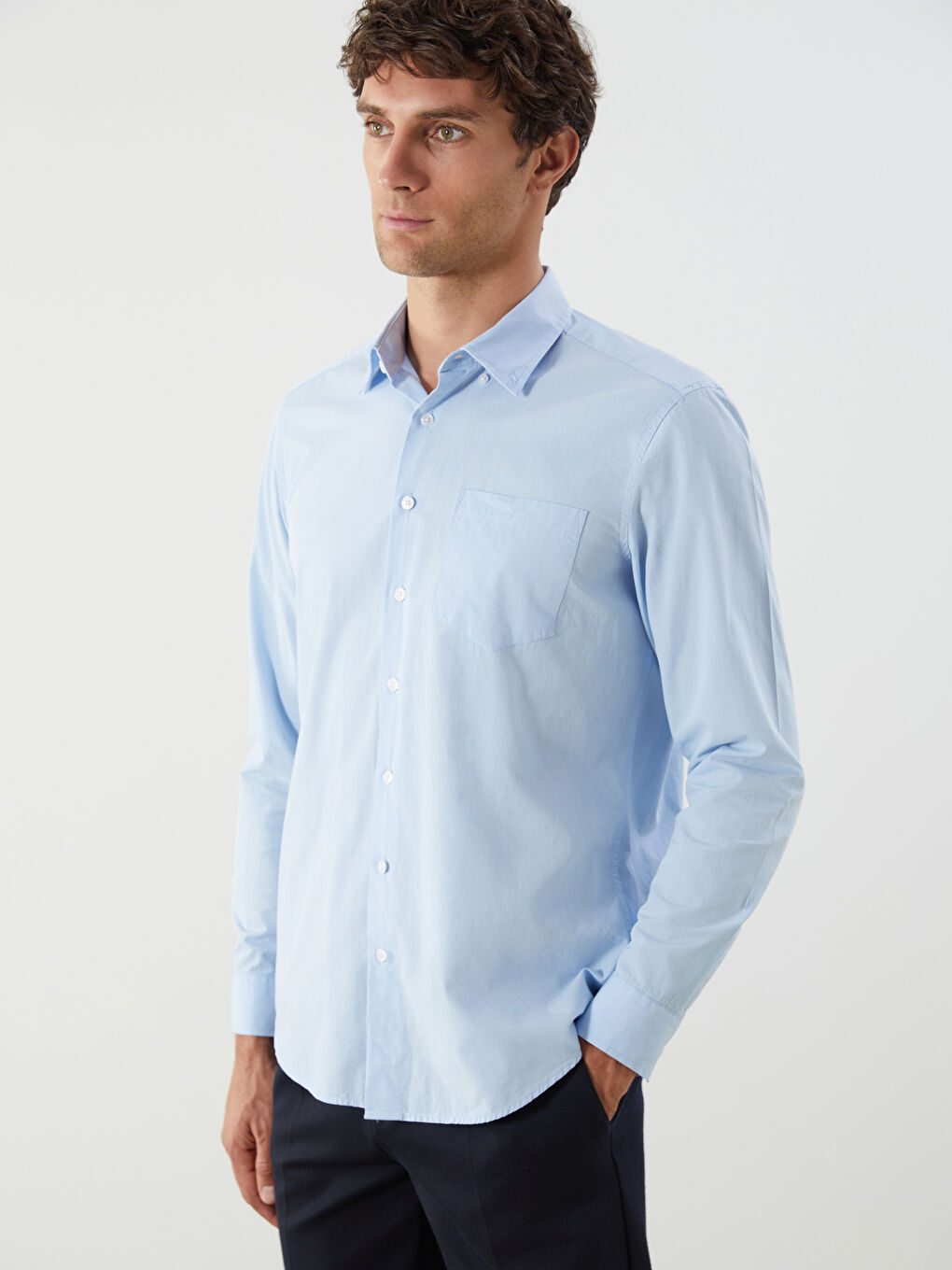 LCWAIKIKI Classic Regular Fit Long Sleeve Poplin Men's Shirt -W5FF19Z8-FH0