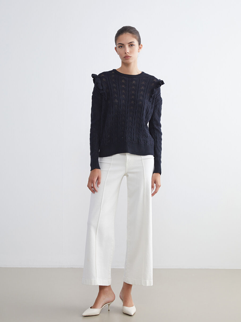 Crew Neck Hole-Knitted Women's Knitwear Sweater-1