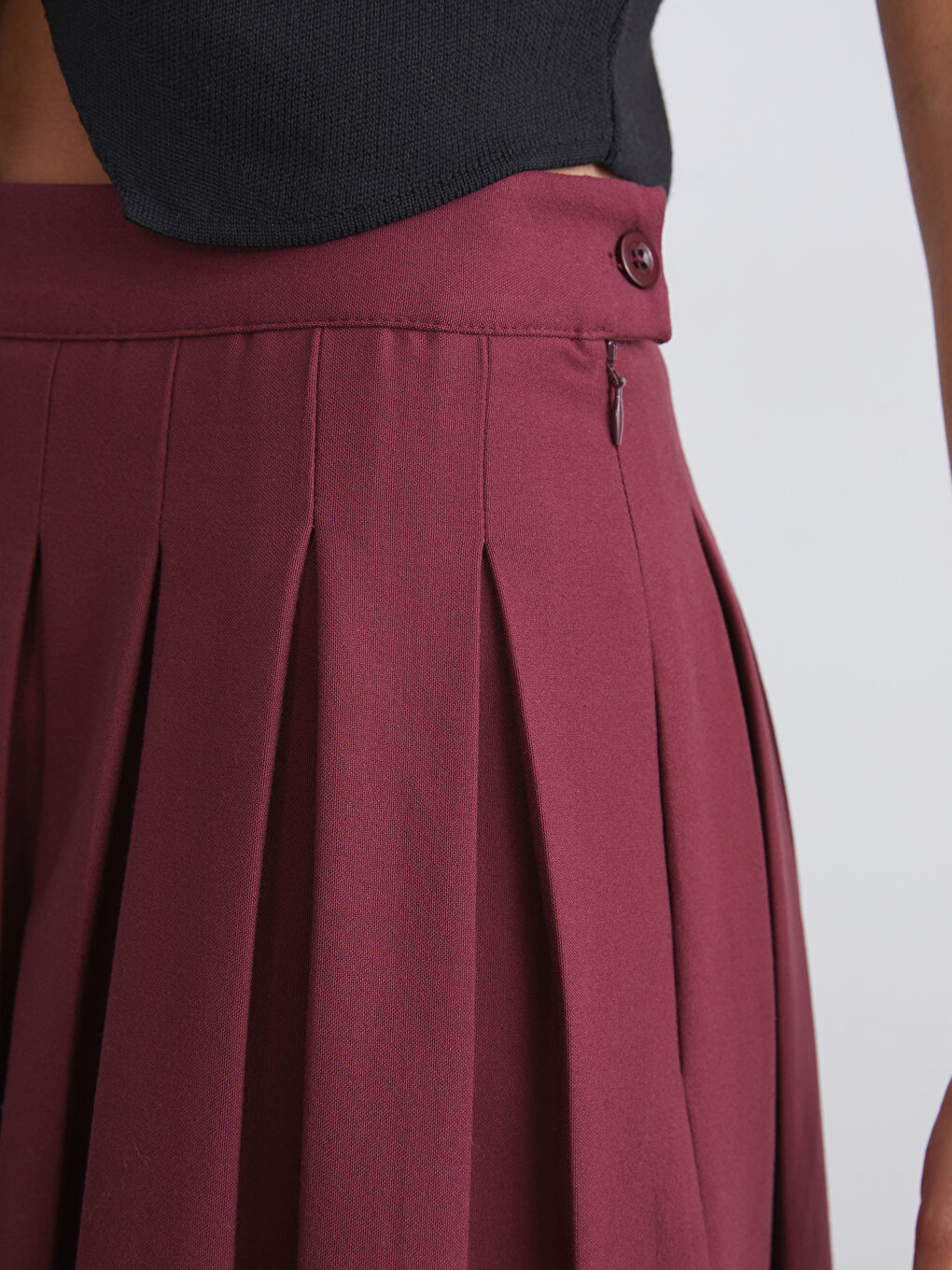 Waist Zipper Pleated Mini Skirt-2