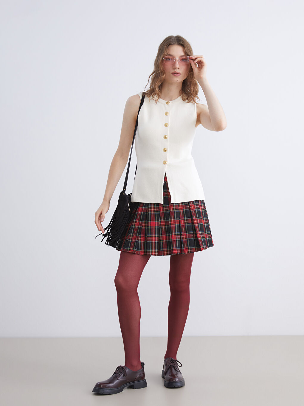 Crew Neck Women's Knitwear Waistcoat-1