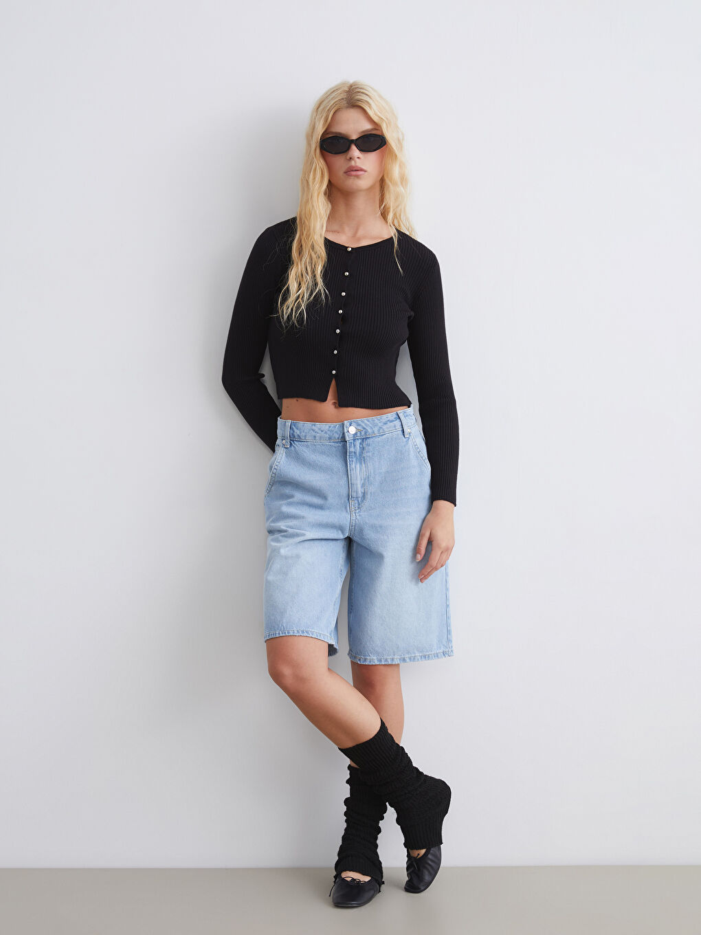 Crew Neck Women's Knitwear Cardigan-1