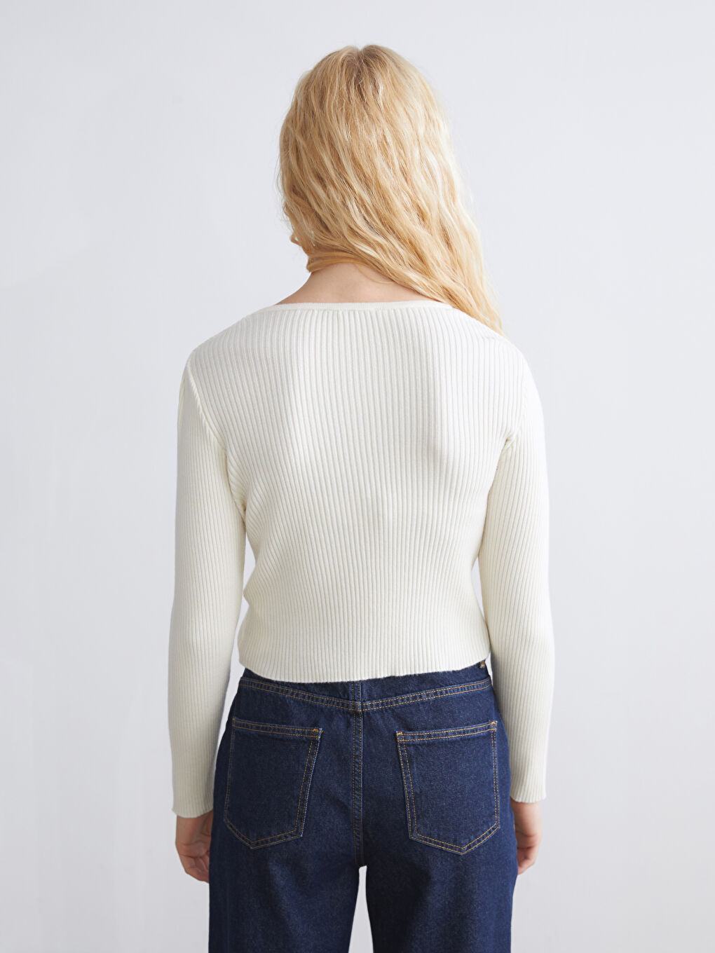 Bej Bisiklet Yaka Kadın Triko Hırka-3