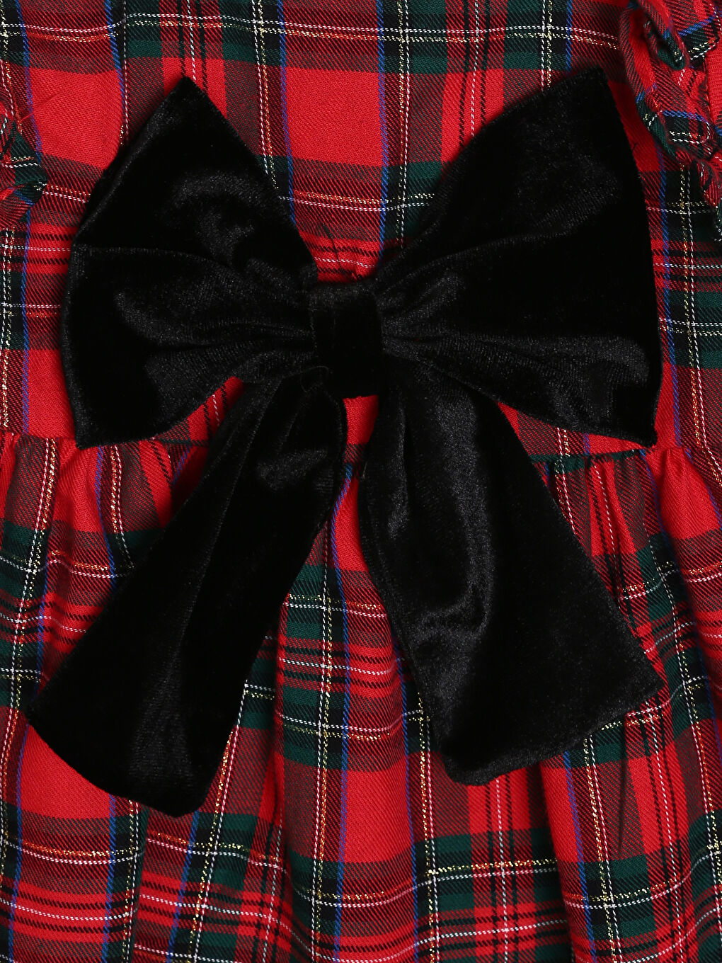 فستان للبنات بياقة دائرية وتفاصيل فيونكة-2