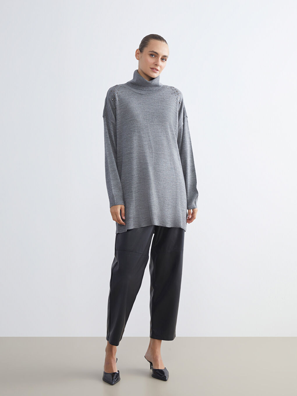 Gri Balıkçı Yaka Kadın Triko Kazak-1