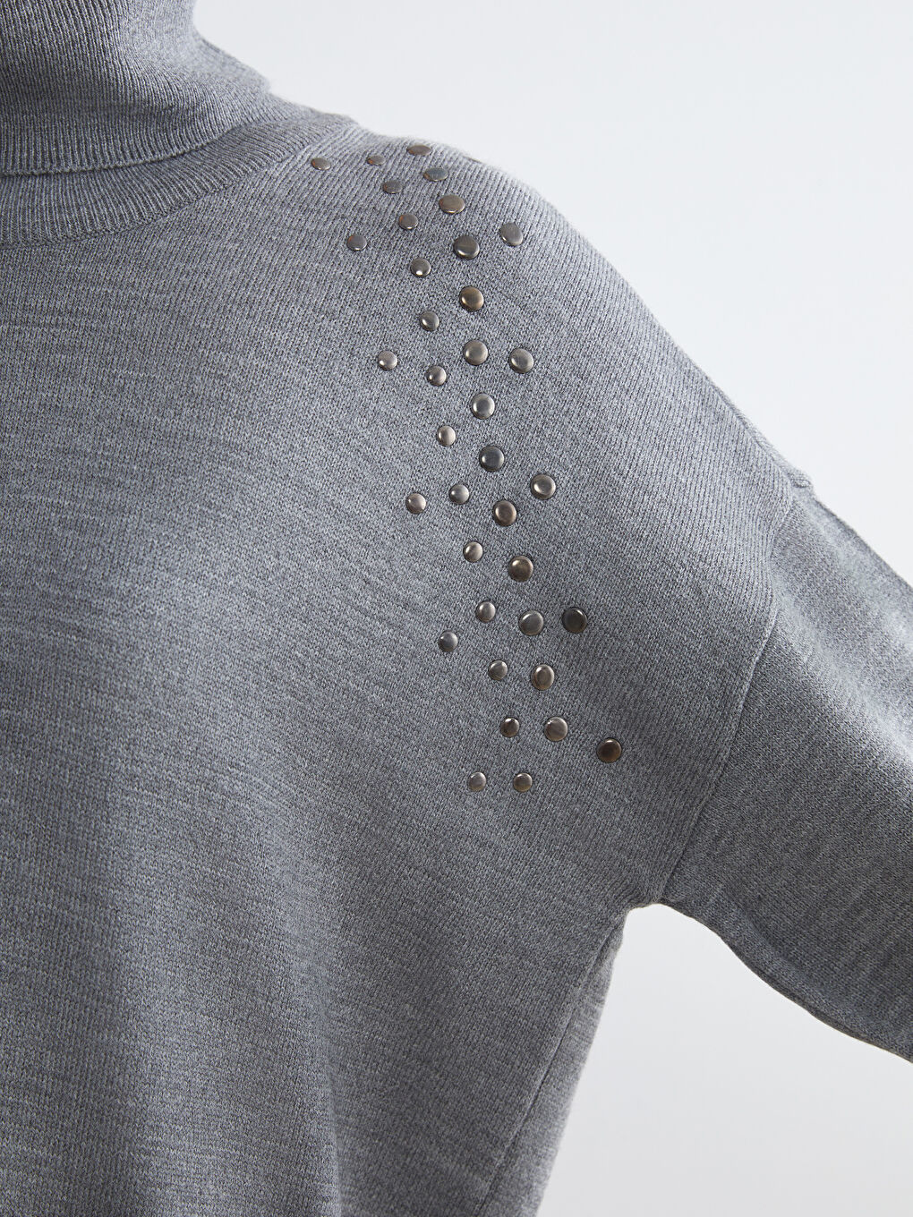 Gri Balıkçı Yaka Kadın Triko Kazak-3