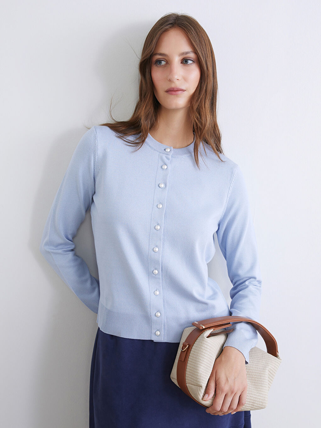 Mavi İnci Düğmeli Kadın Triko Hırka-3