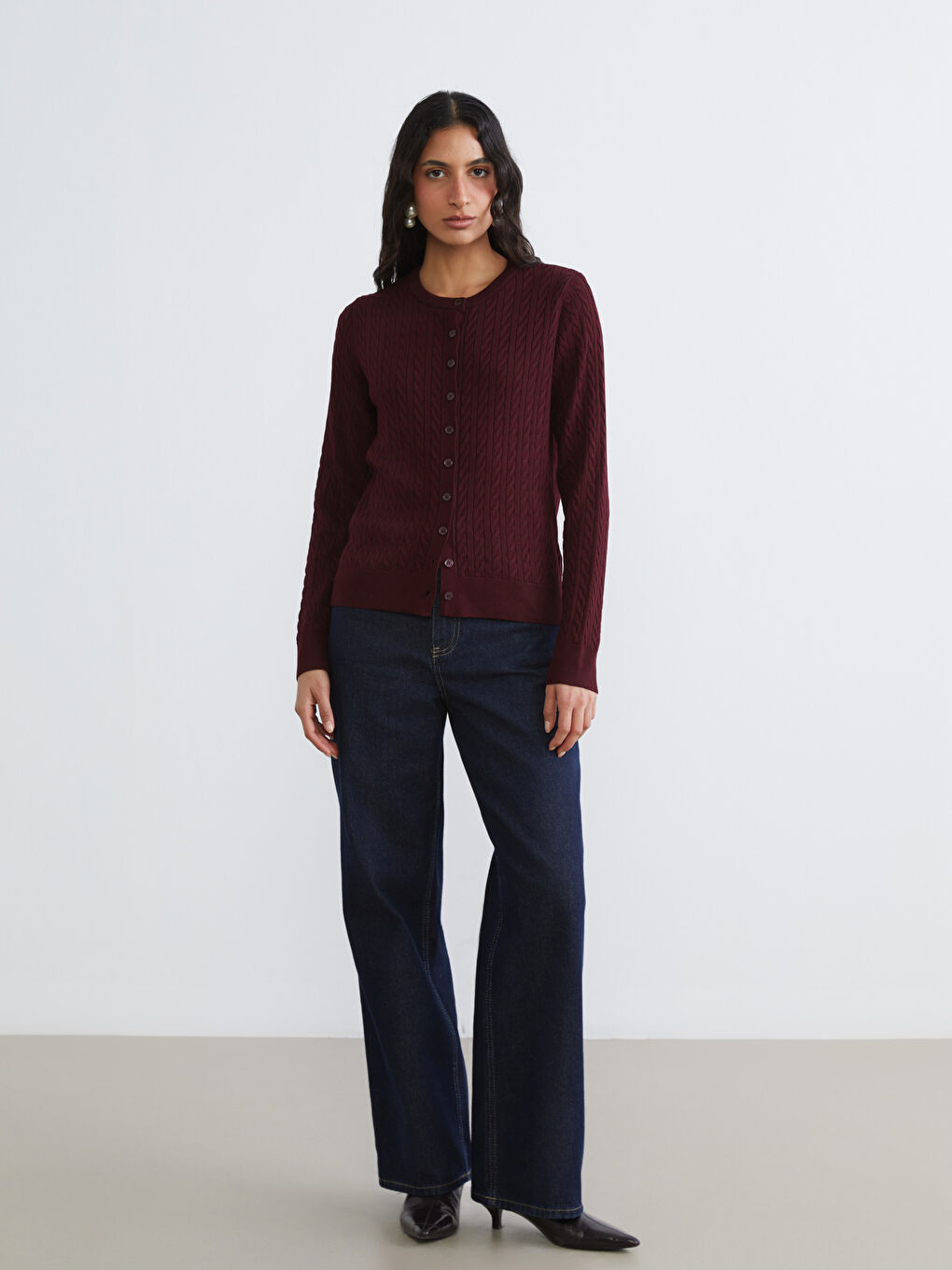 Bordo Bisiklet Yaka Kendinden Desenli Kadın Triko Hırka-1